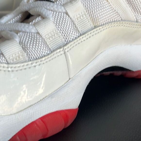 Air Jordan 11 Retro Low Men\'s Shoes Color White/Varsity Red Size 10 Authenticate main image 8